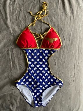 Official DC Comics Wonder Woman Bathing Suit